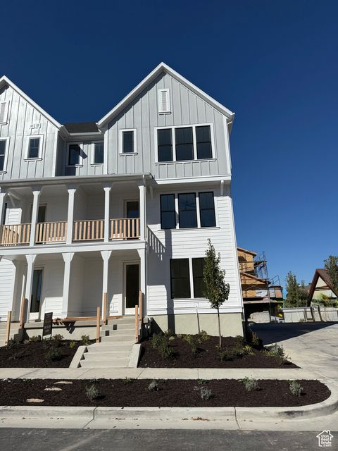 Tiny photo for 5072 W RAMBUTAN WAY S #123, South Jordan, UT 84009 (MLS # 2119639)