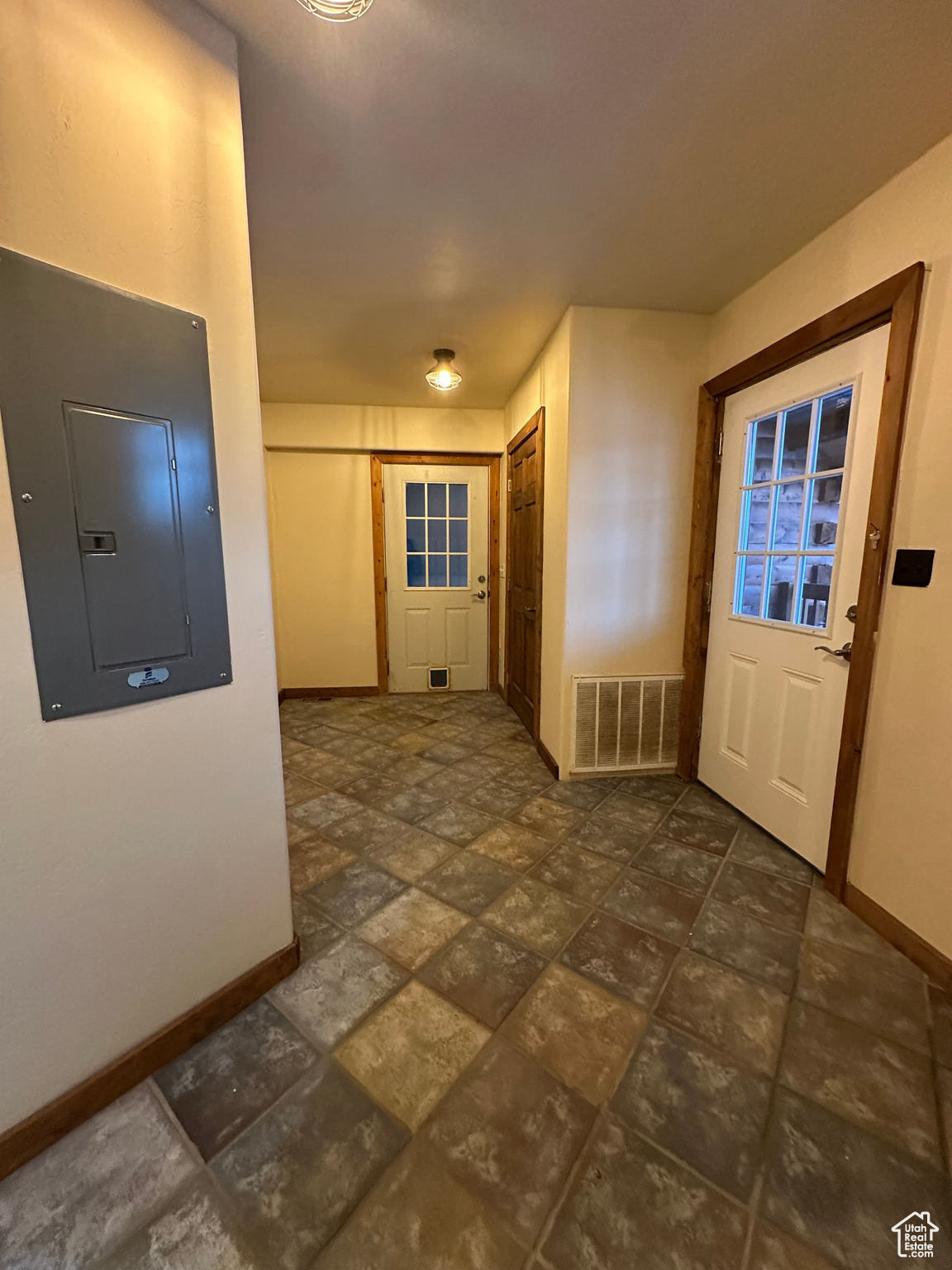 16 N Porcupine Ln, La Sal, Utah image 35