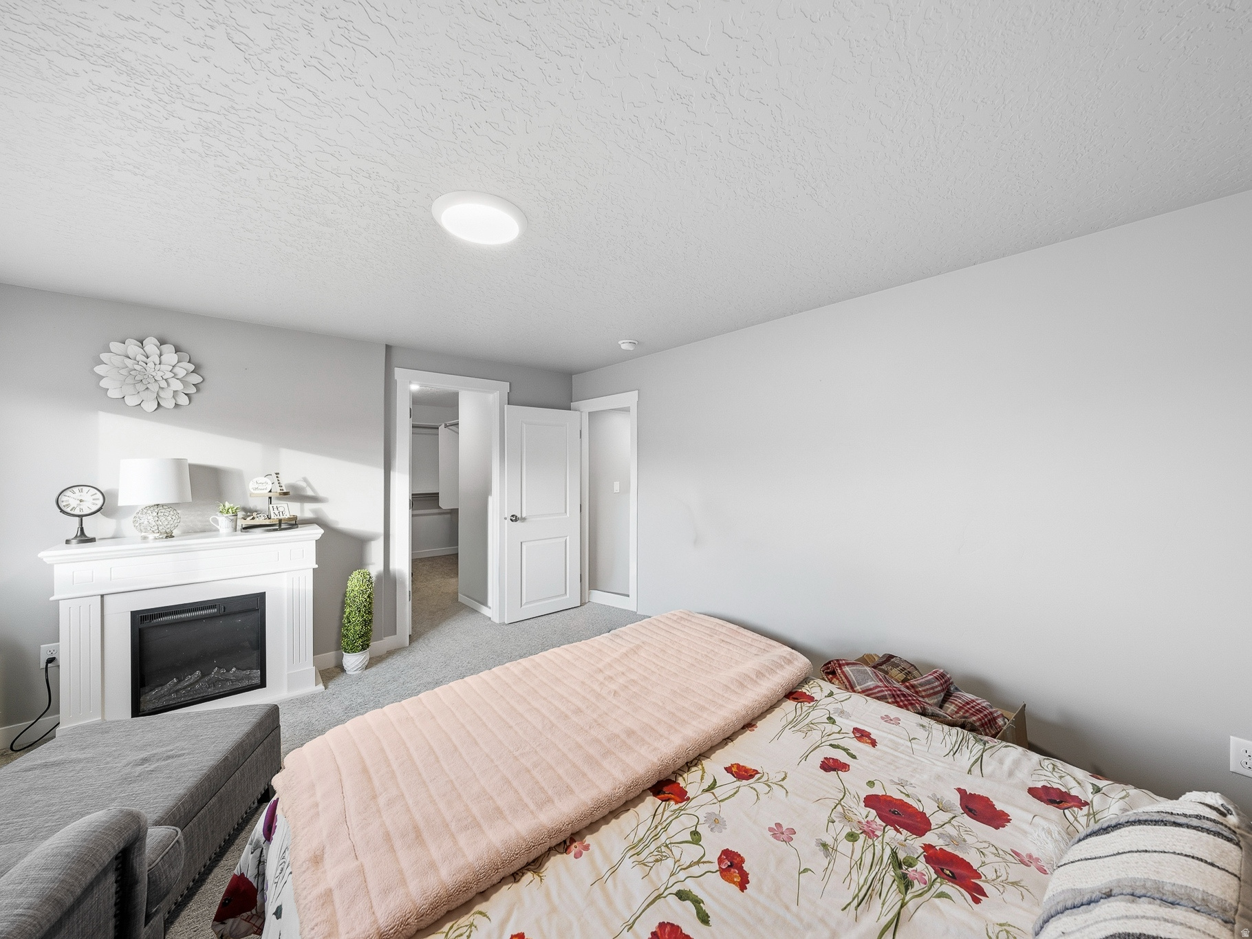 SILVER SADDLE - Residential