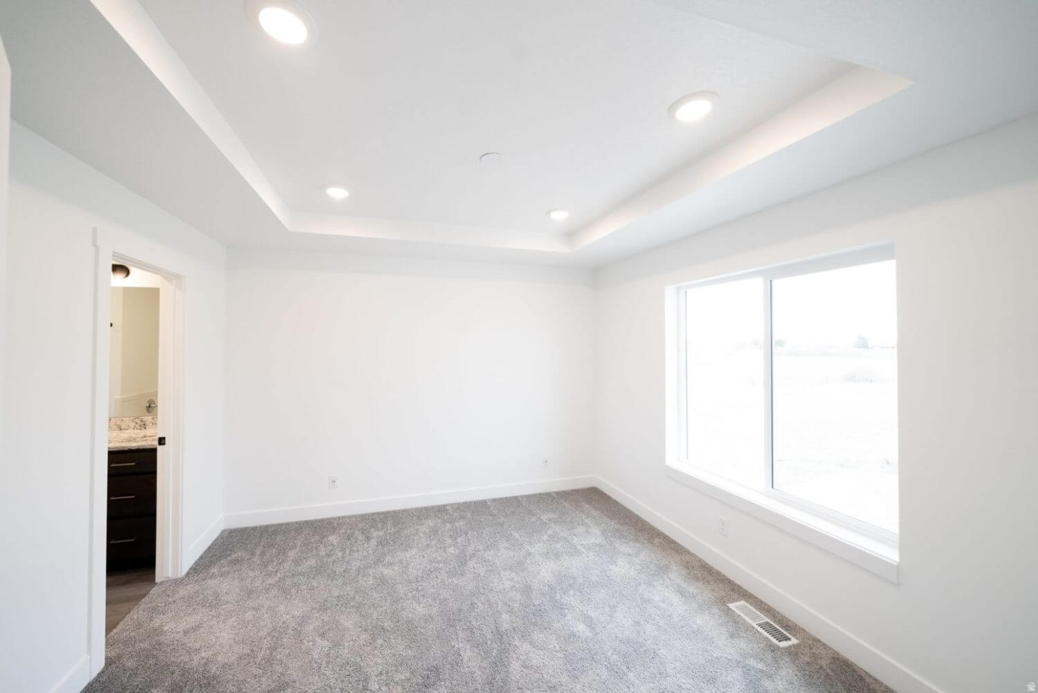 SMILING H - Residential