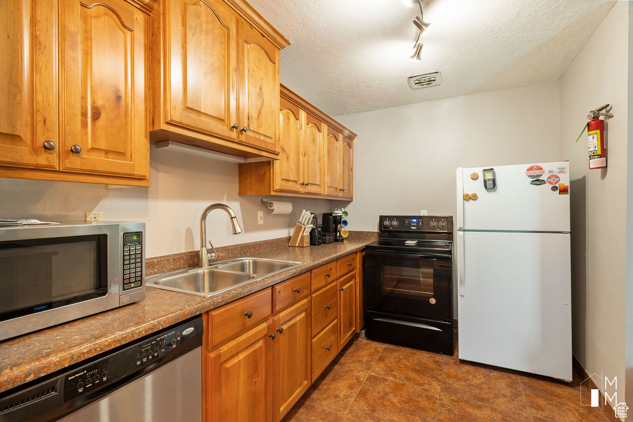 BRIAN HEAD VILLAGE - Residential