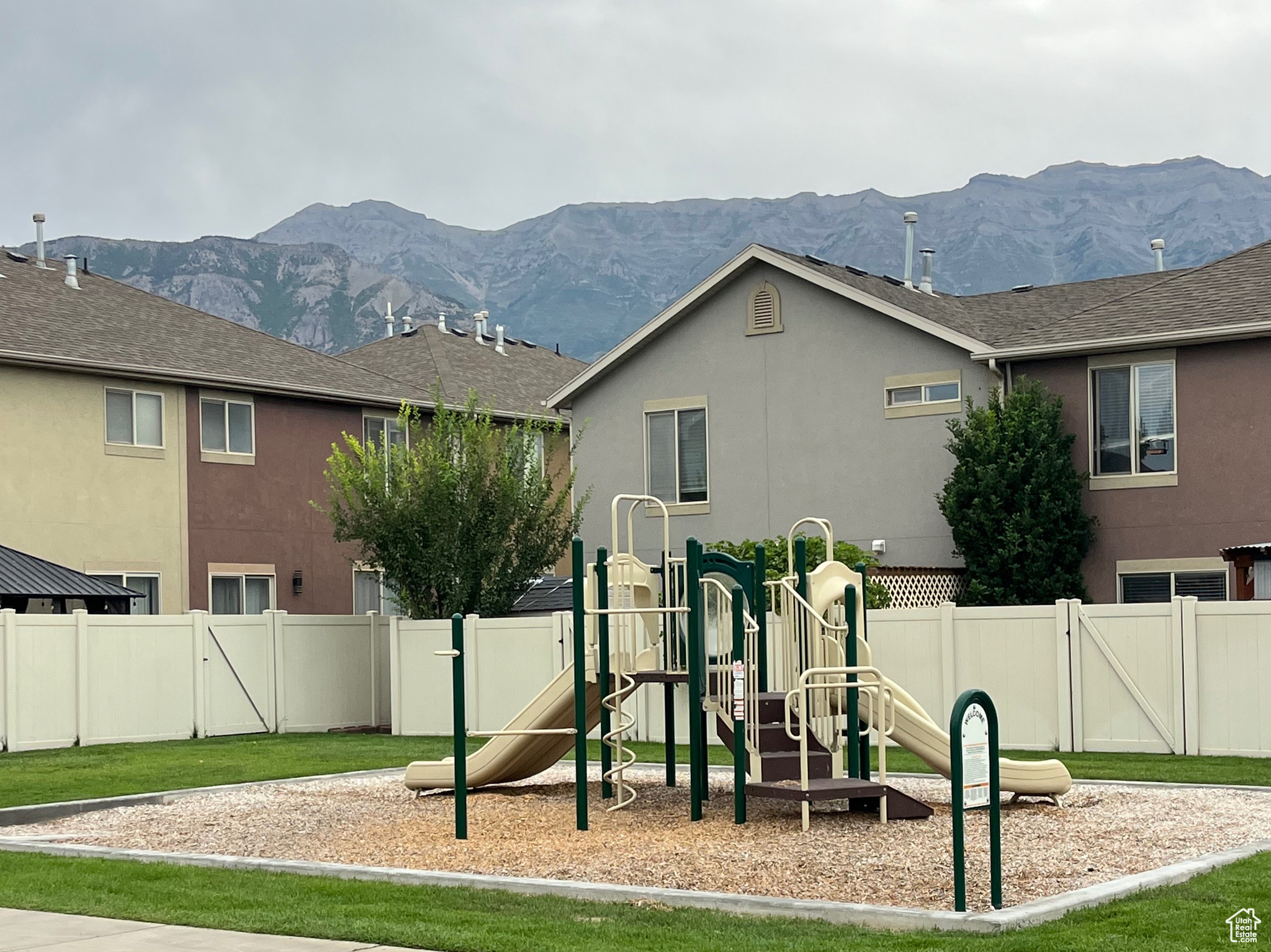 GATEWAY VILLAGE - Residential
