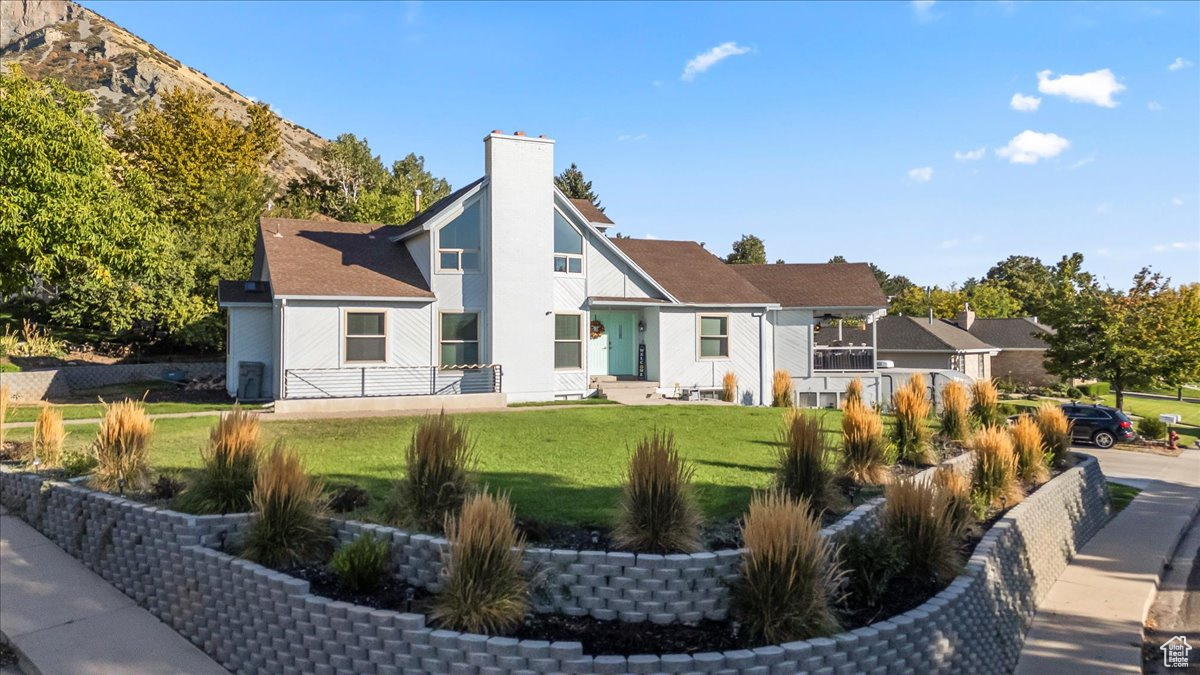 AUTUMN COVE - Residential