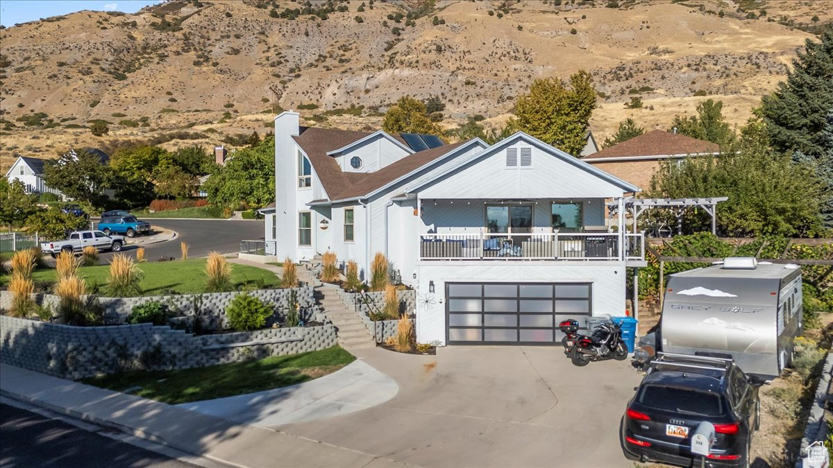 AUTUMN COVE - Residential