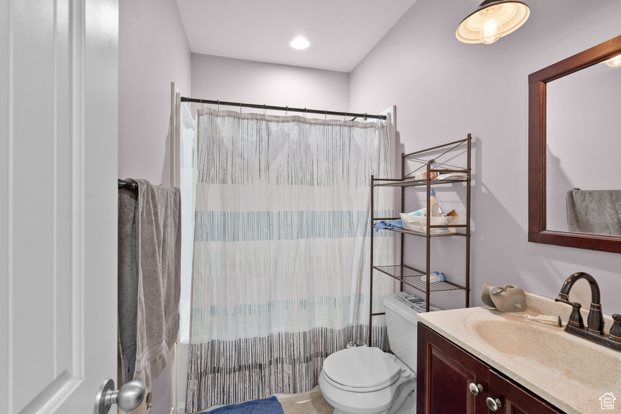 SILVER LAKE - Residential