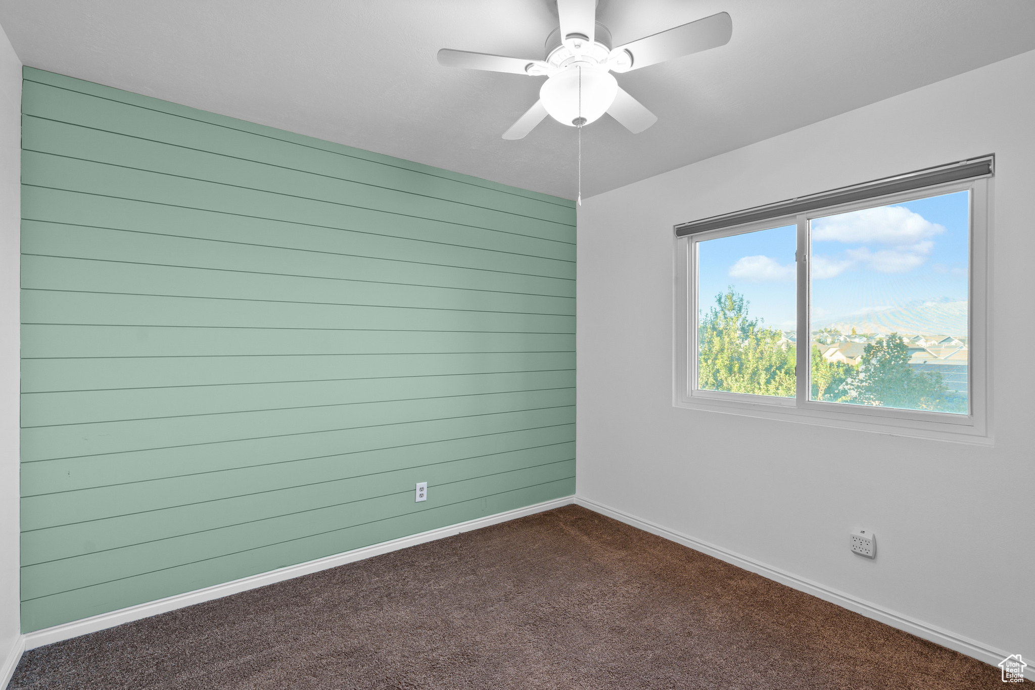 SILVER LAKE - Residential