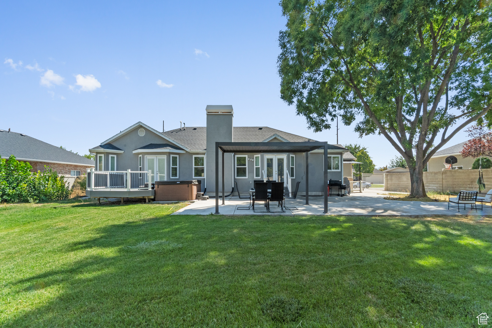 VISTA VIEW - Residential