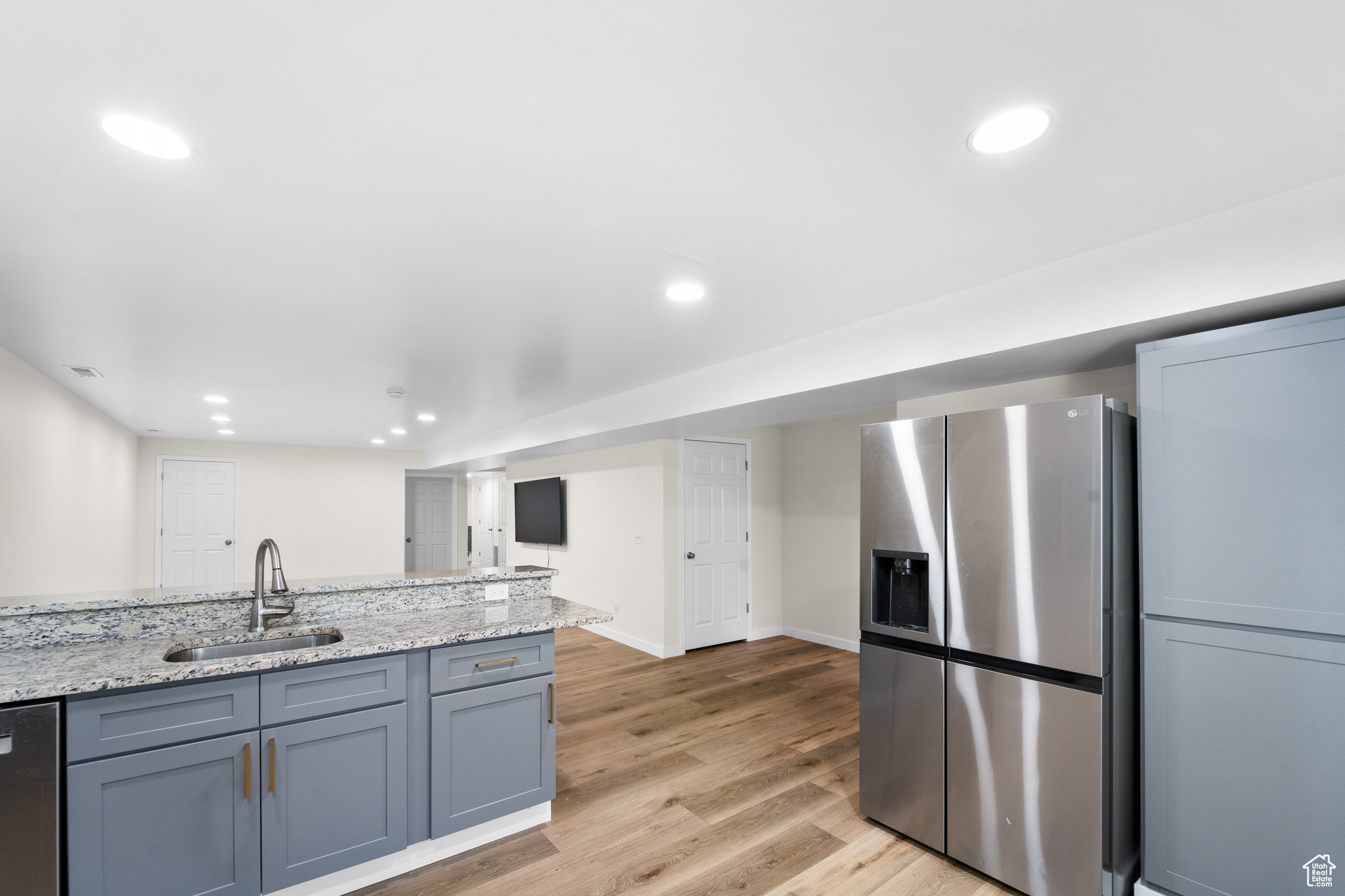 VISTA VIEW - Residential