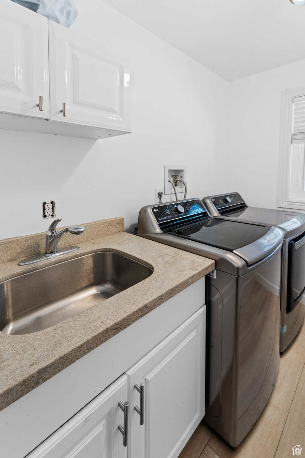 VISTA VIEW - Residential