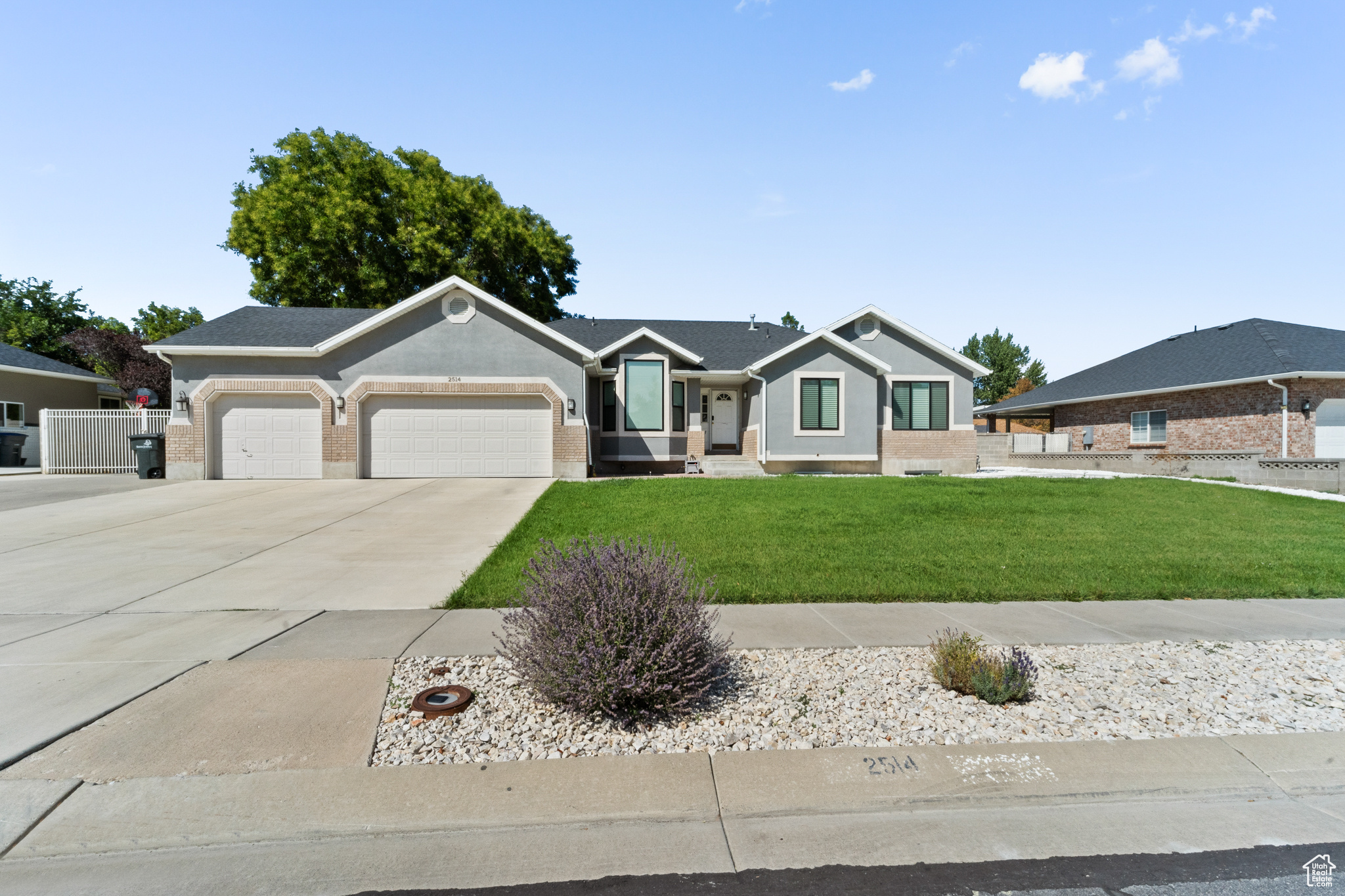 VISTA VIEW - Residential
