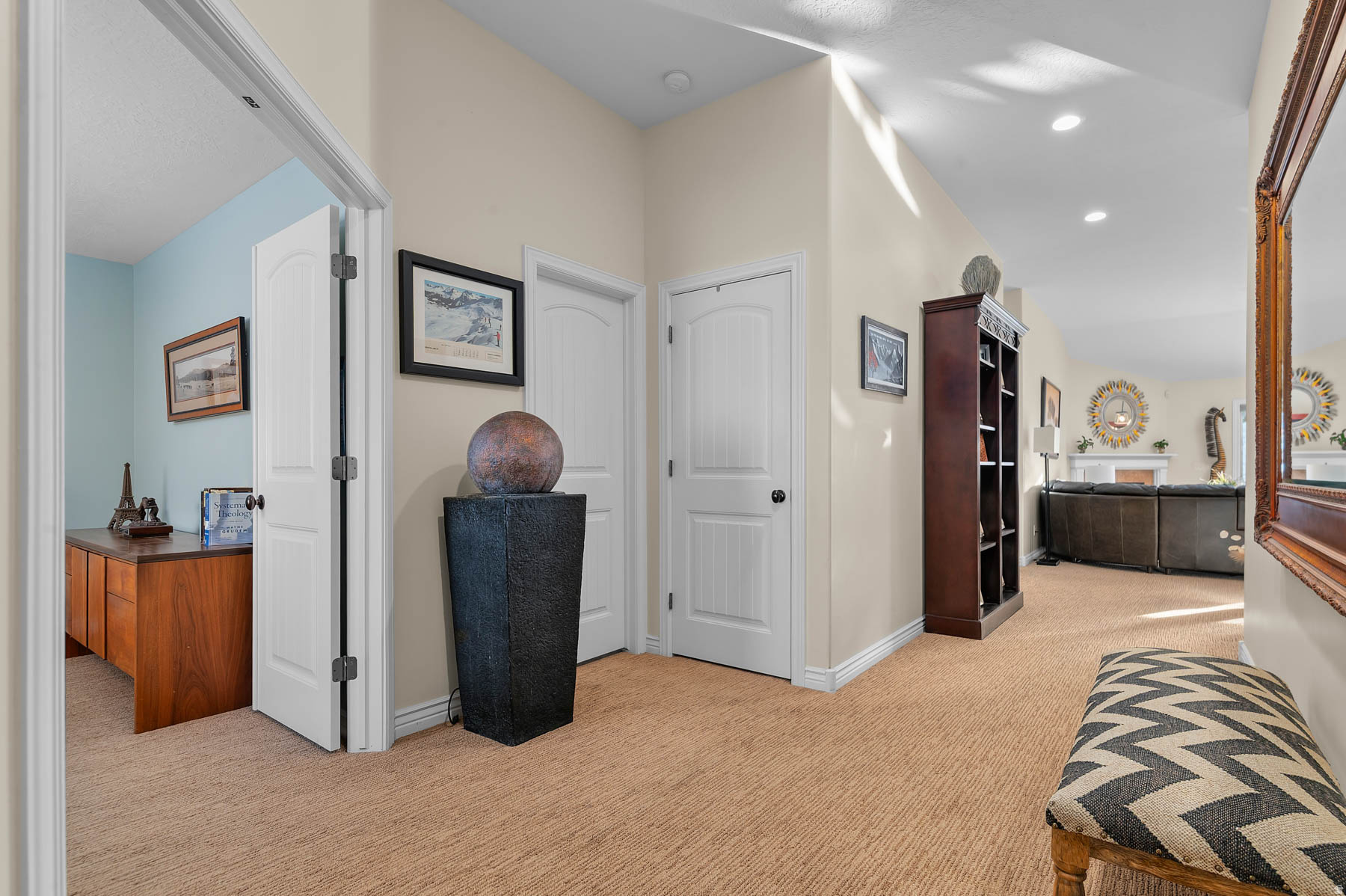 THE COVE AT LITTLE VALLEY - Residential