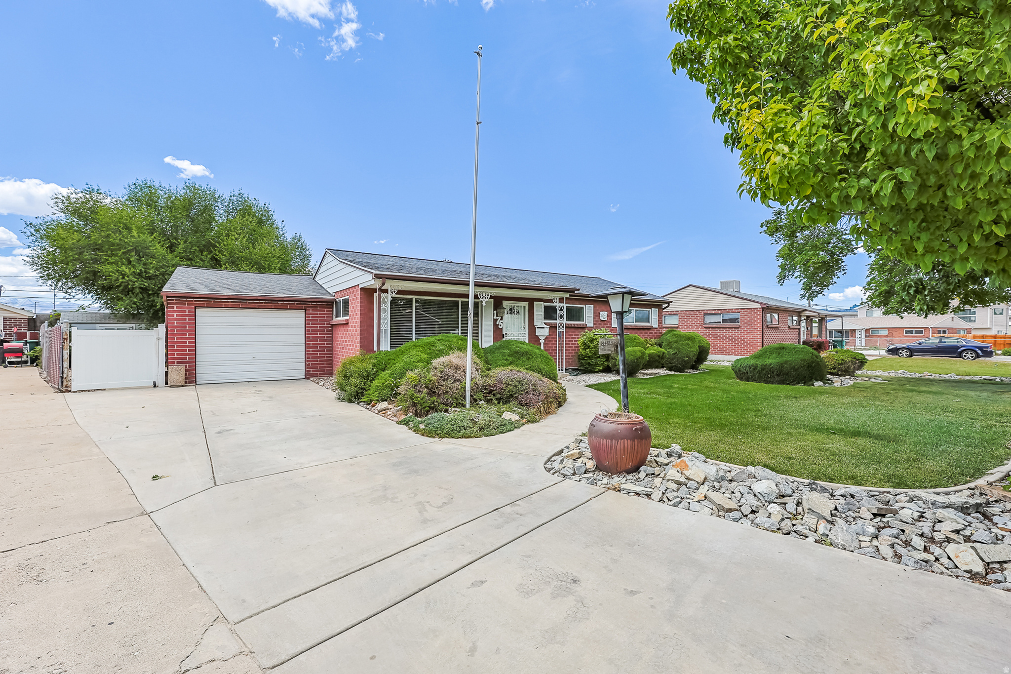 VALLEY  CENTER - Residential