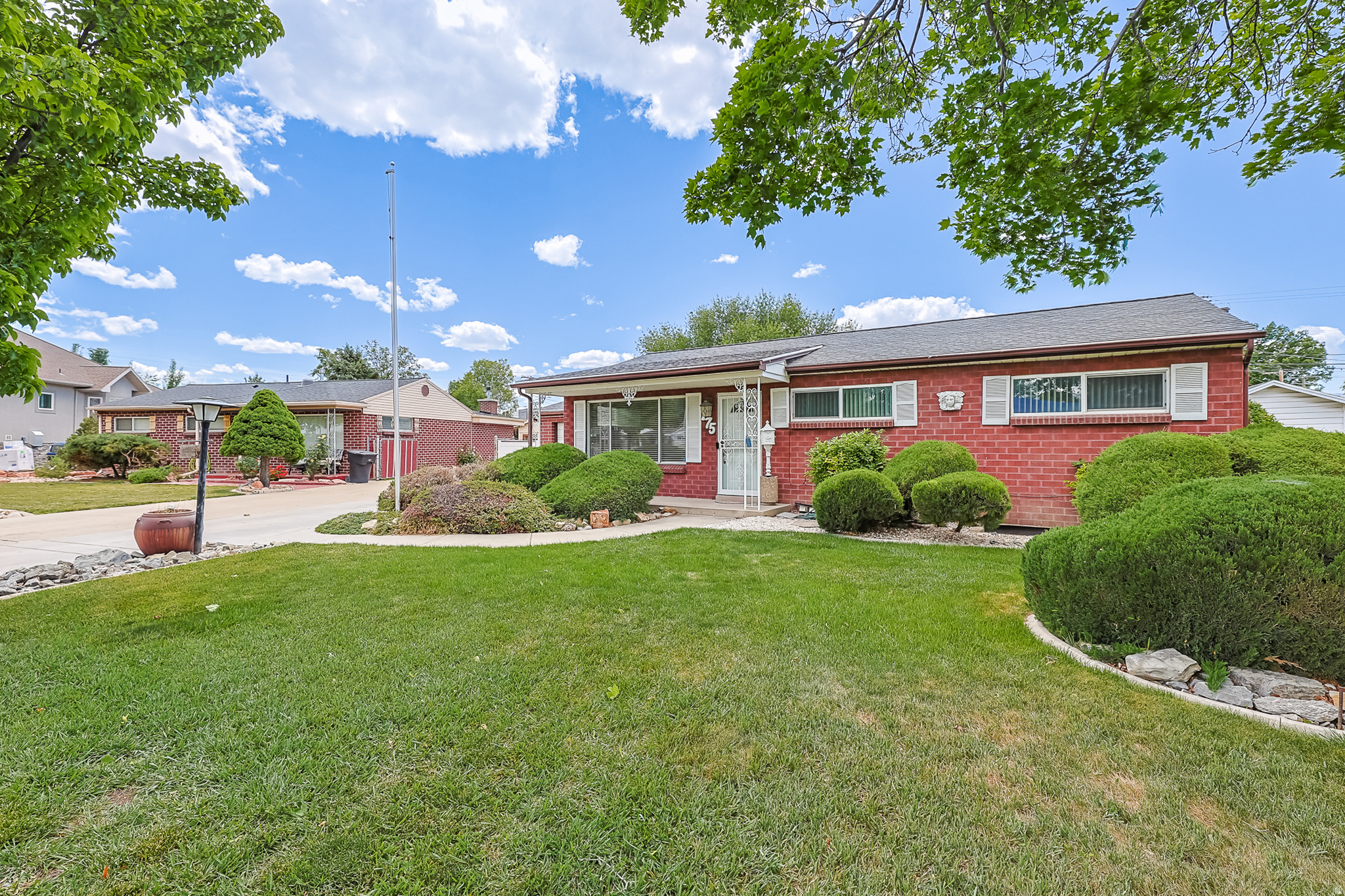 VALLEY  CENTER - Residential