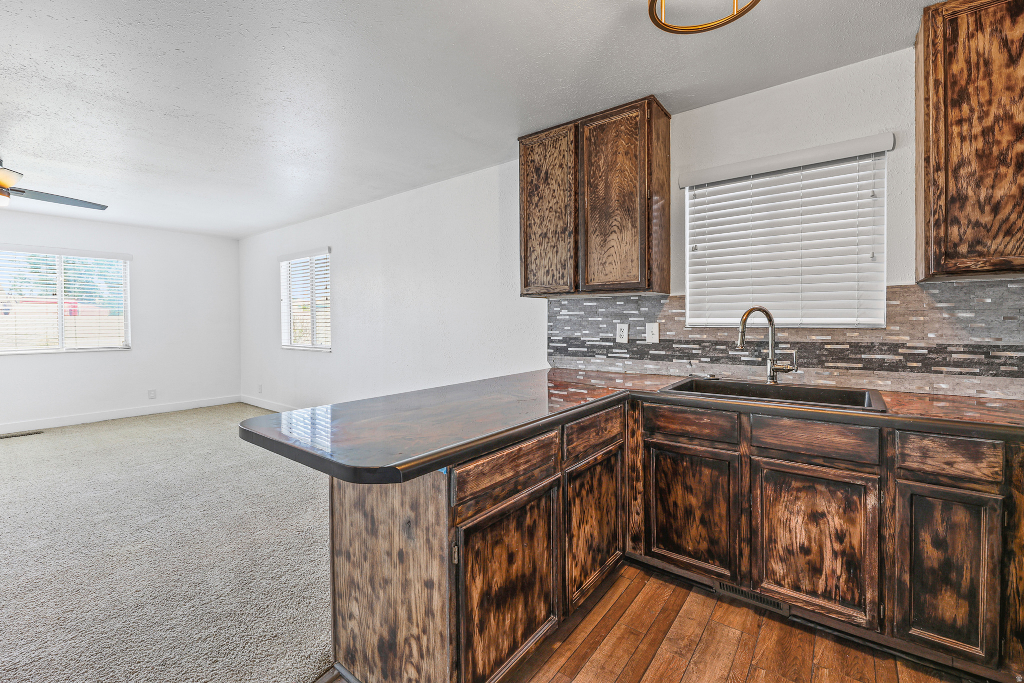 VALLEY  CENTER - Residential
