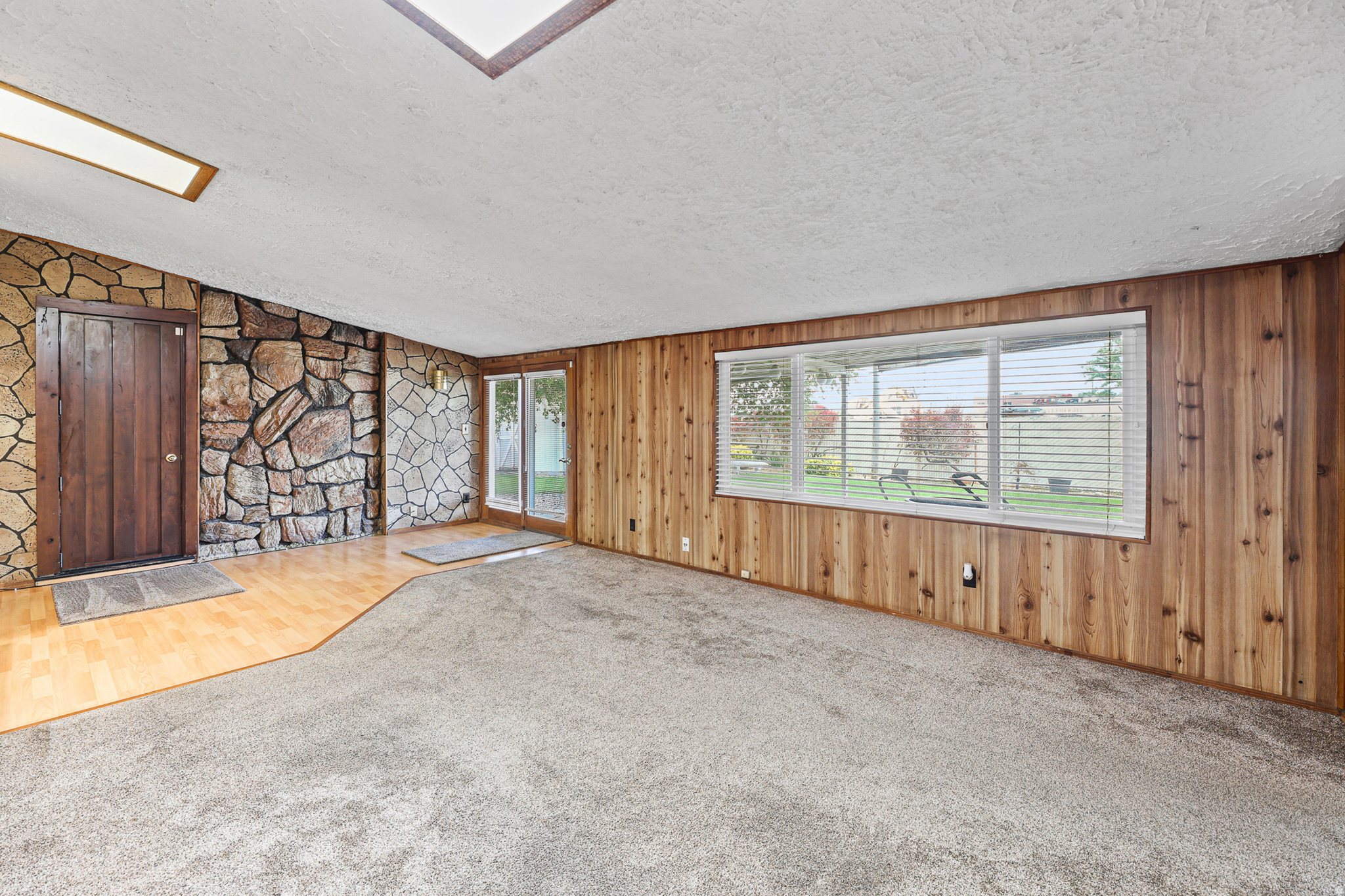 VALLEY  CENTER - Residential