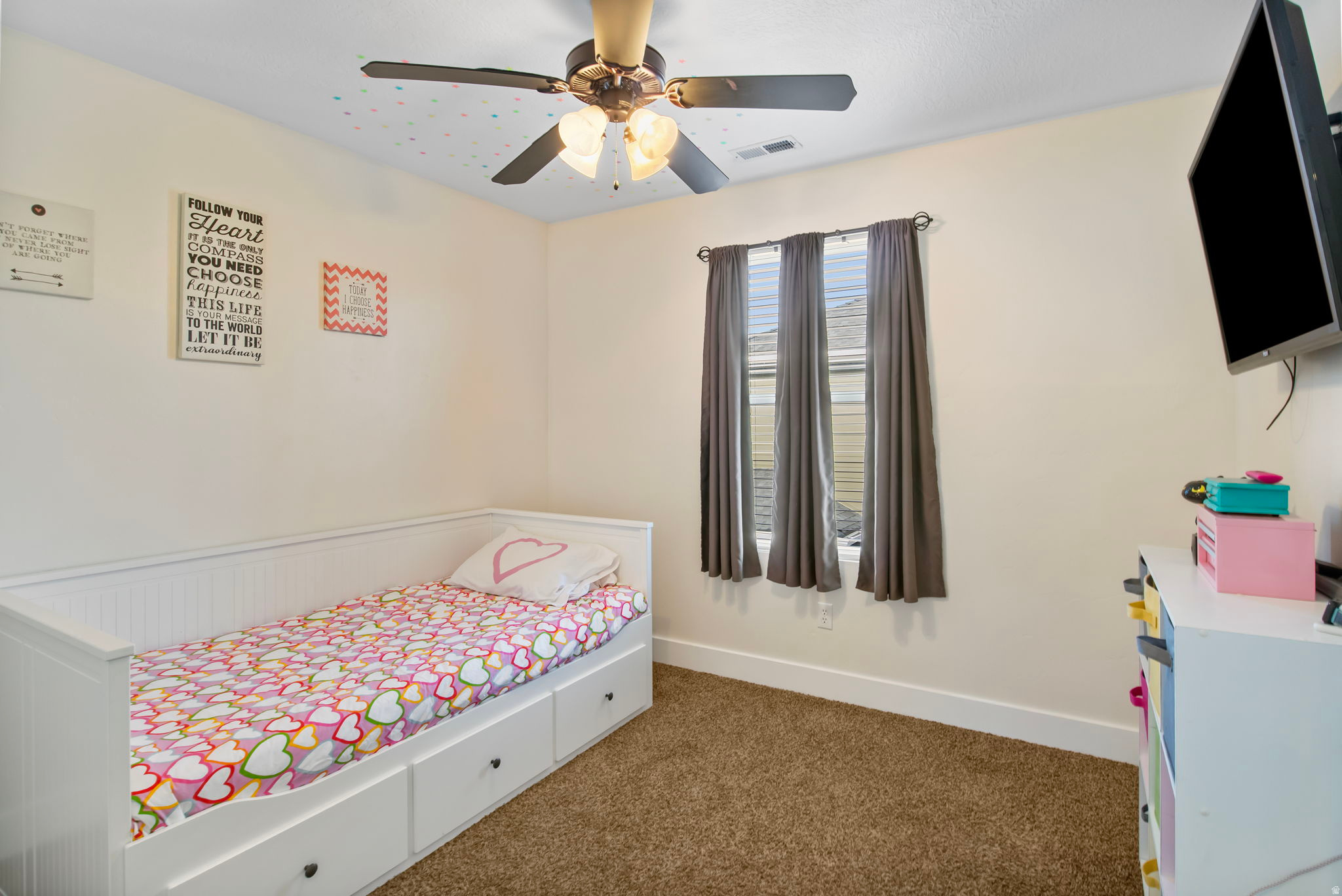 DAYBREAK - Residential