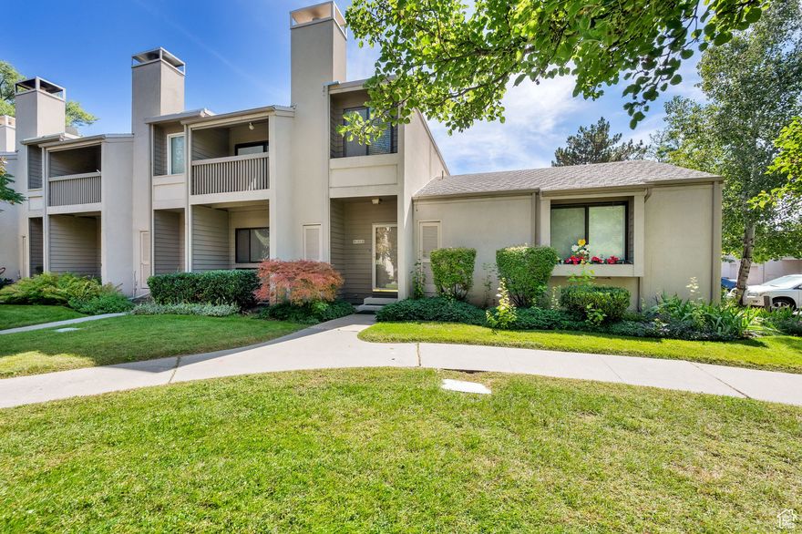 Don't miss this 3-bed, 3-bath Park Place townhome with over 2,500 sq ft. Step into a spacious living room with soaring vaulted ceilings, fresh paint, and an open dining flow perfect for living and entertaining. A newer water heater adds peace of mind, while the fenced yard and community pool, clubhouse, and tennis court offer comfort inside and out. Just minutes to Big Cottonwood Canyon for world-class skiing, hiking, and biking. Square footage figures are provided as a courtesy estimate only and were obtained from county records. Buyer is advised to obtain an independent measurement.