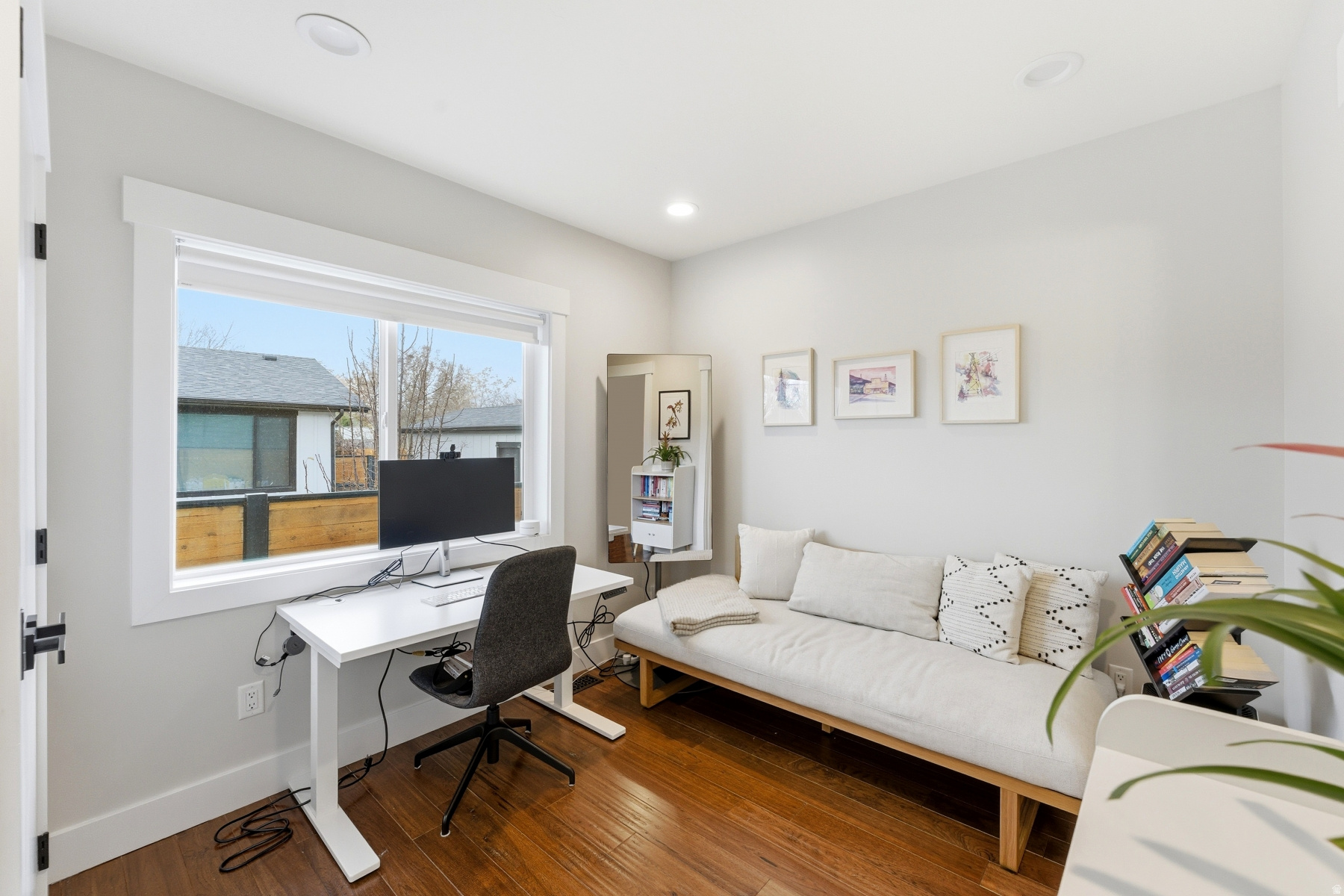 EAST WATERLOO - Residential