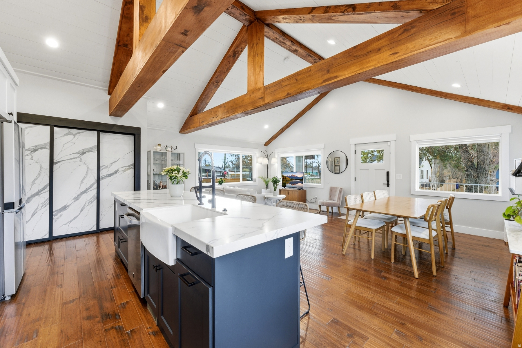 EAST WATERLOO - Residential