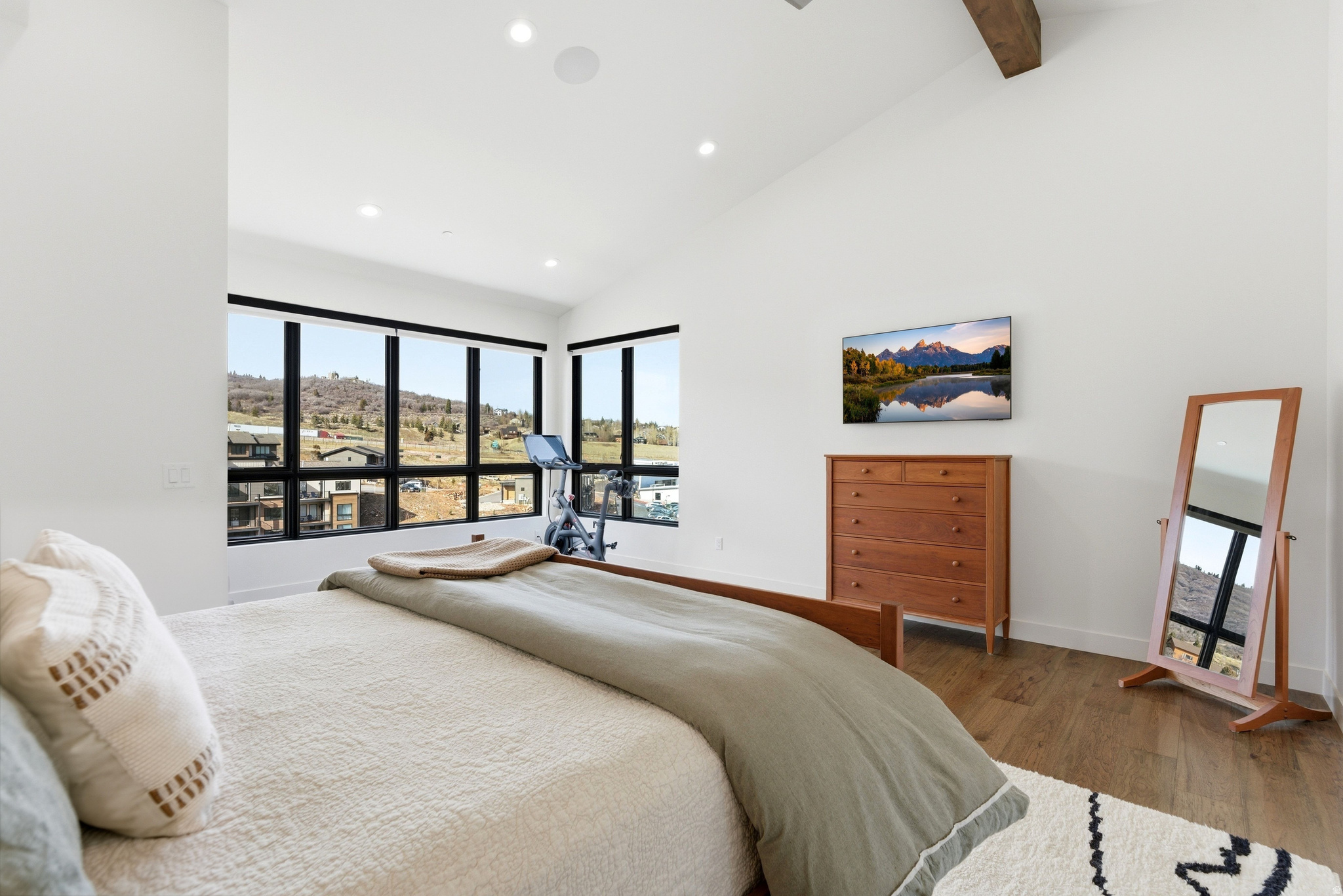 DISCOVERY RIDGE PHAS - Residential