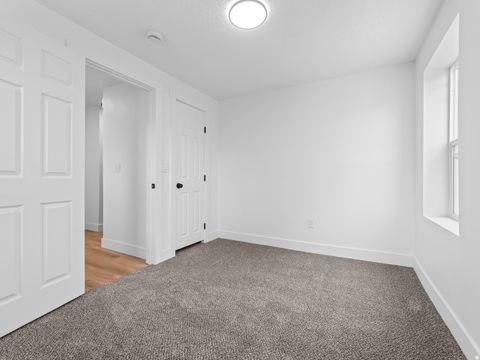 Tiny photo for 5245 S 900 E, Murray, UT 84117 (MLS # 2158880)