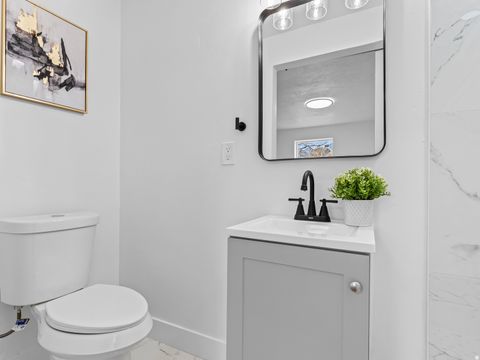Tiny photo for 5245 S 900 E, Murray, UT 84117 (MLS # 2158880)