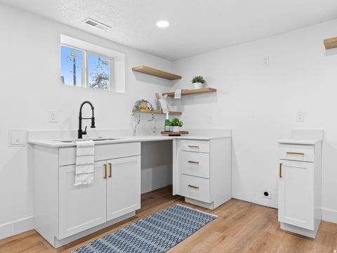 Tiny photo for 5245 S 900 E, Murray, UT 84117 (MLS # 2158880)
