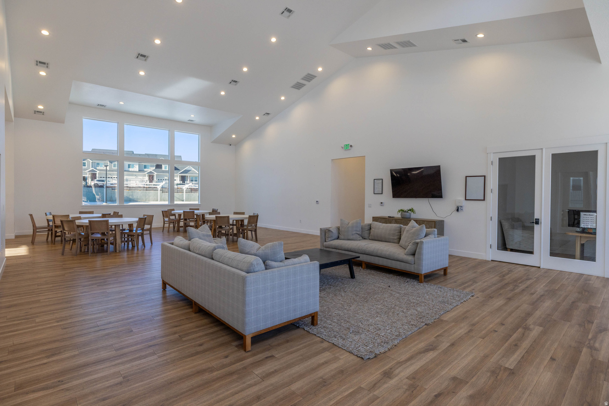 GARDNER POINT - Residential