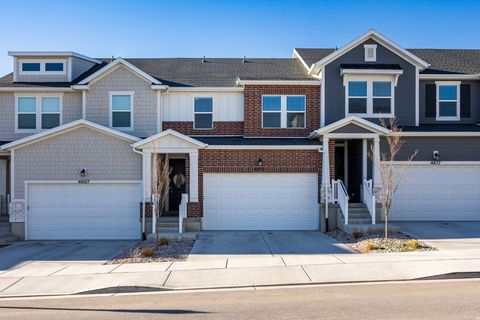 Photo of 4613 W TEMPLAR DR, Herriman, UT 84096 (MLS # 2145962)