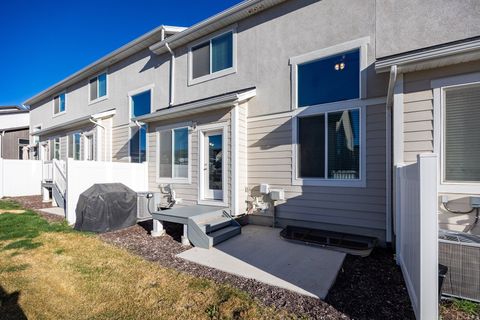 Tiny photo for 4613 W TEMPLAR DR, Herriman, UT 84096 (MLS # 2145962)