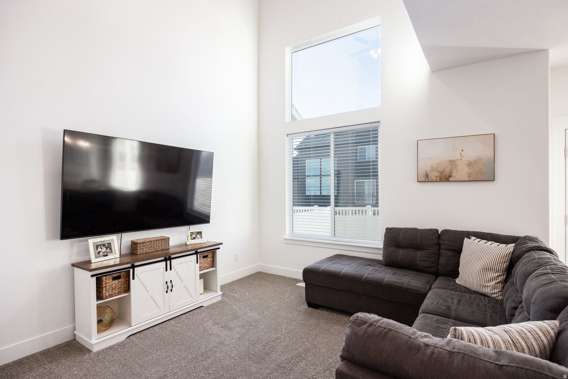 MOUNTAIN VIEW - Residential