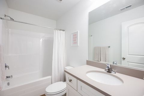 Tiny photo for 4613 W TEMPLAR DR, Herriman, UT 84096 (MLS # 2145962)