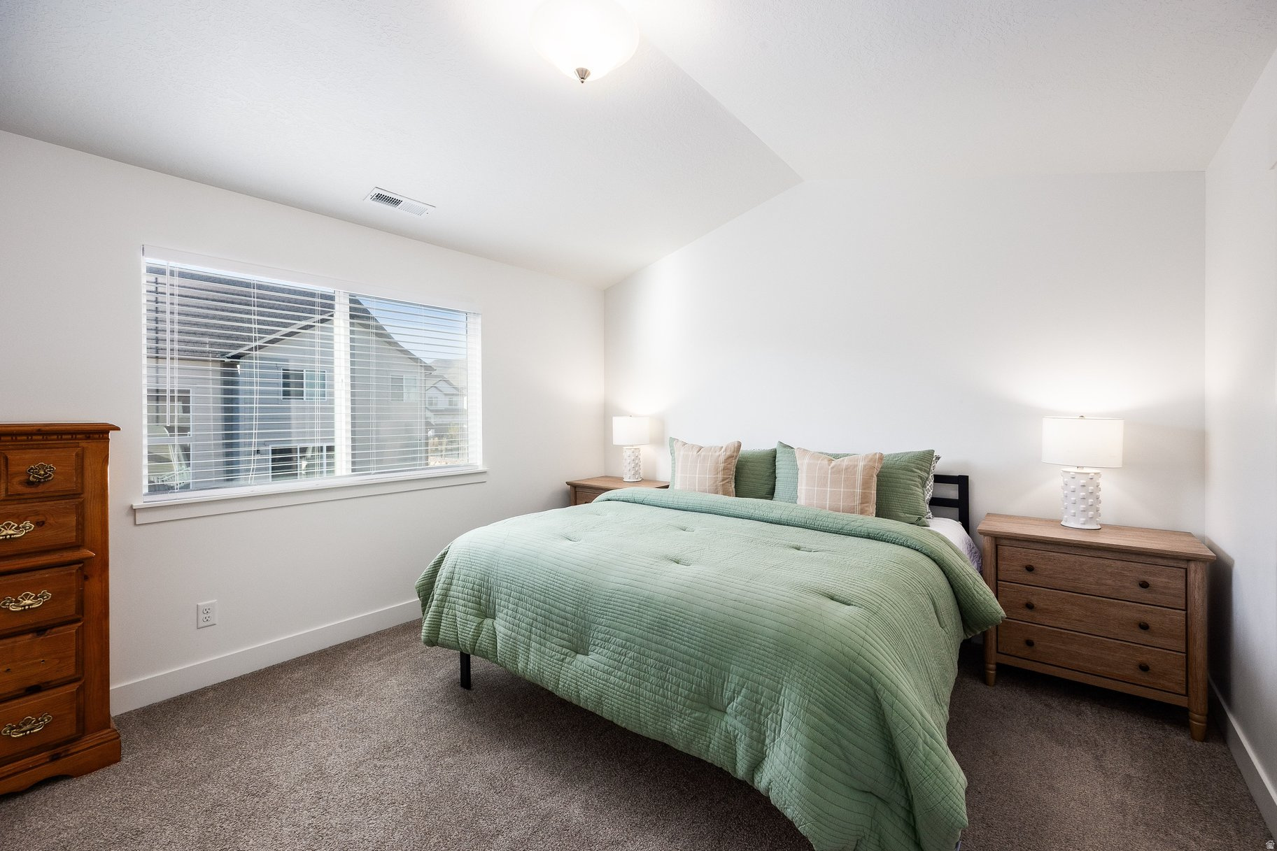 MOUNTAIN VIEW - Residential