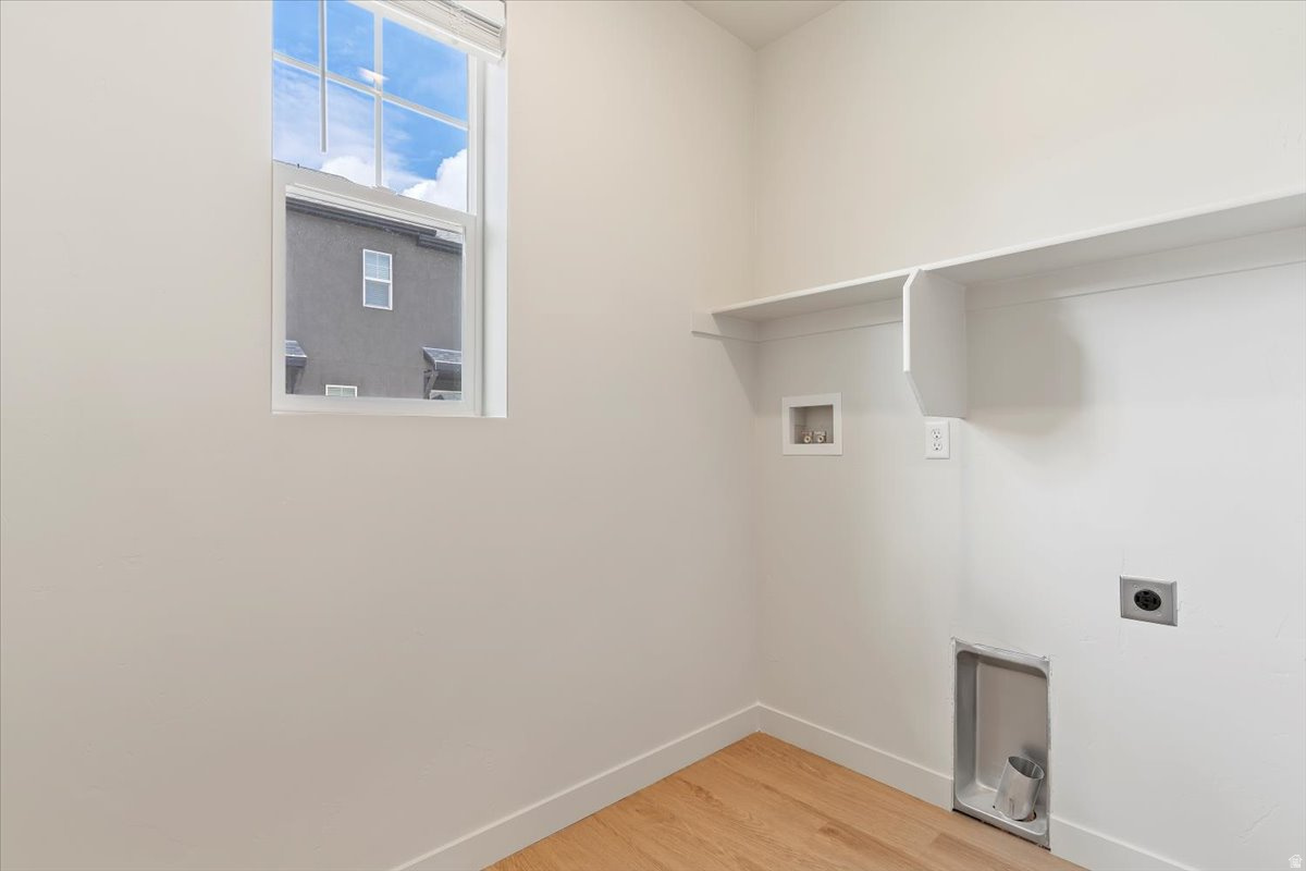 CLIFTON PLACE - Residential