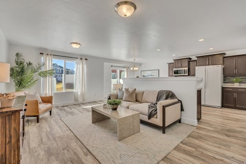 Townhouse For Sale - 12372 S Andante Dr<br/> Herriman, UT 84065