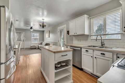 Tiny photo for 244 W VINEYARD WAY N, Saratoga Springs, UT 84045 (MLS # 2150928)