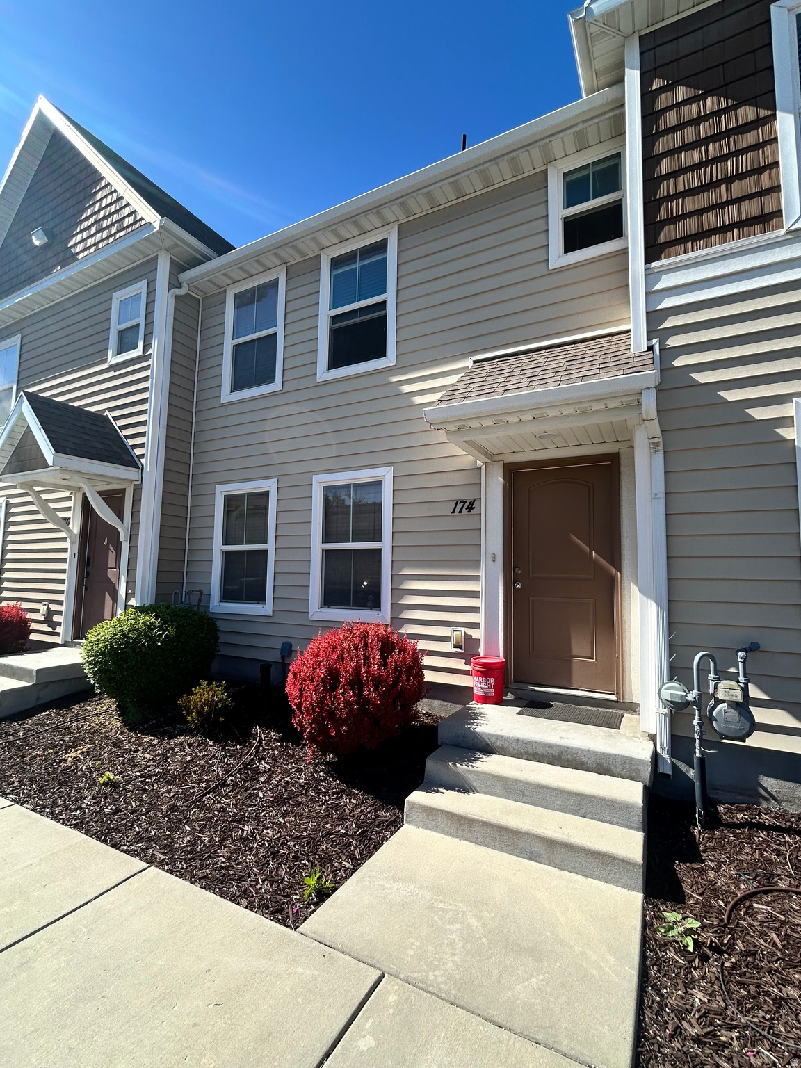 HUNTLY MANOR - Residential