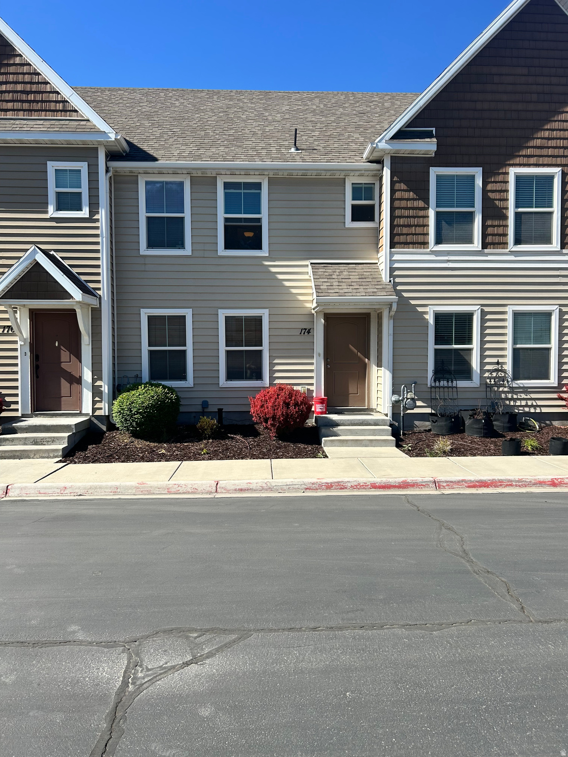 HUNTLY MANOR - Residential