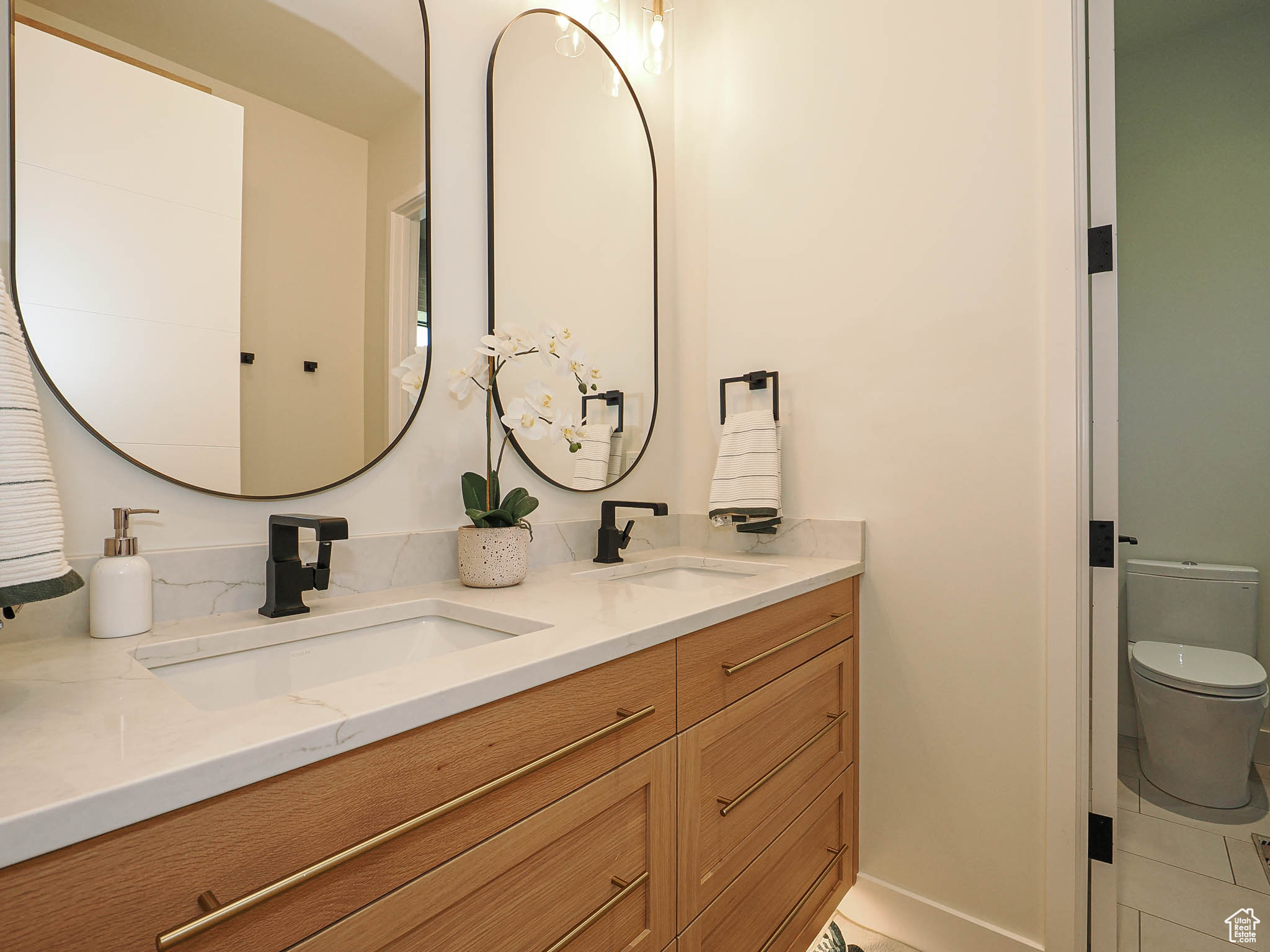 TUHAYE - Residential