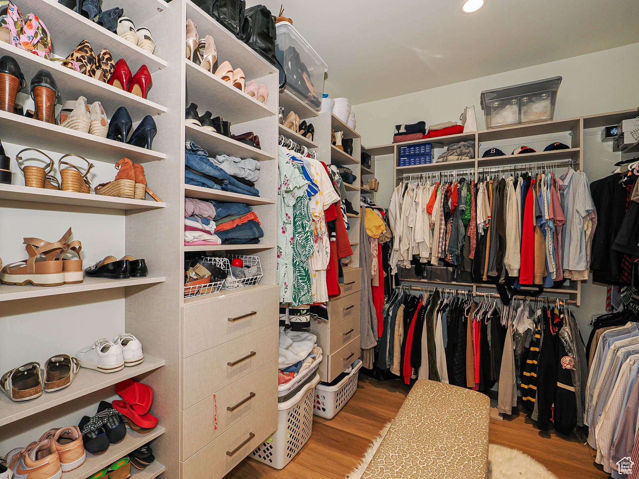 TUHAYE - Residential