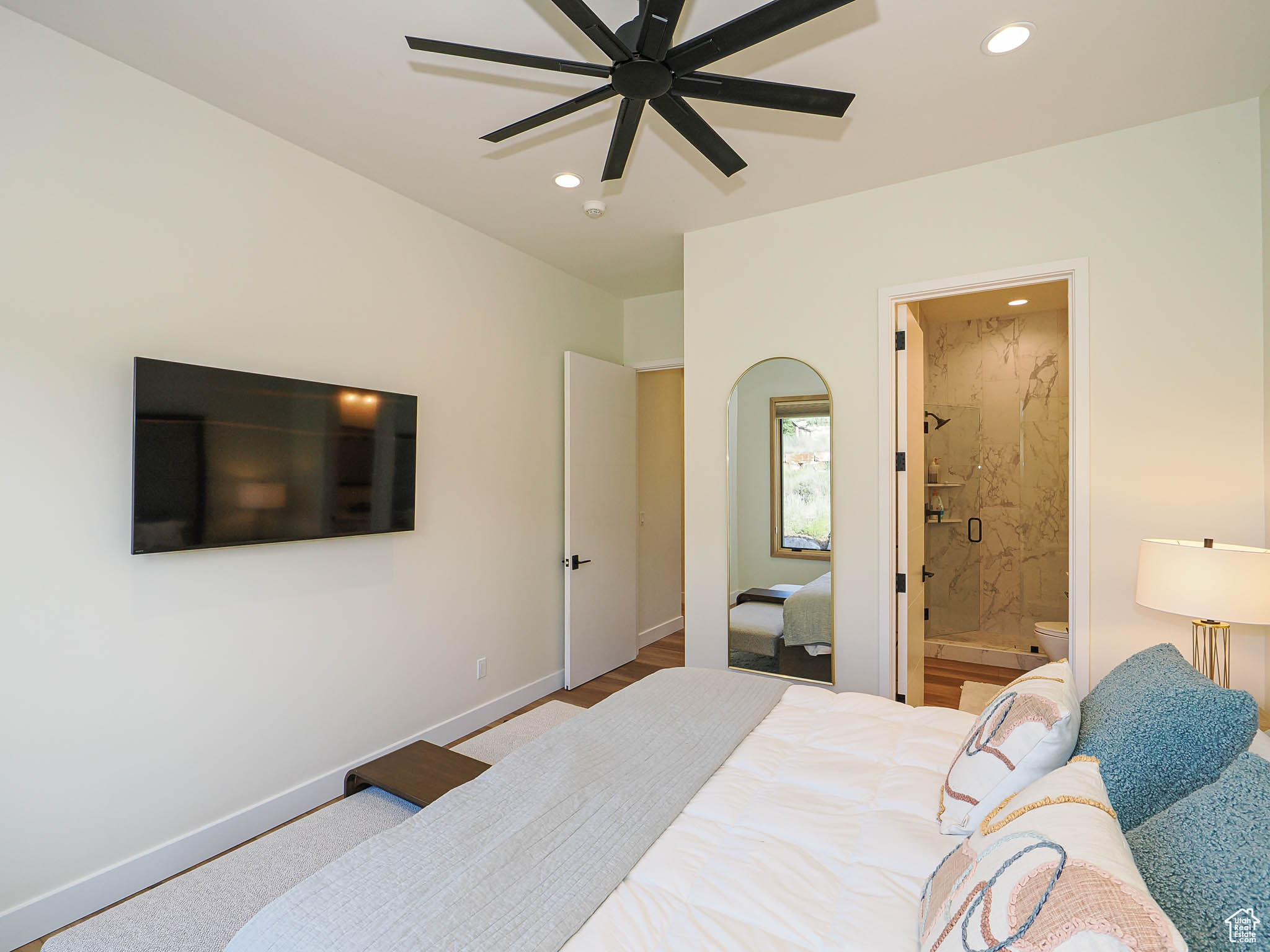 TUHAYE - Residential