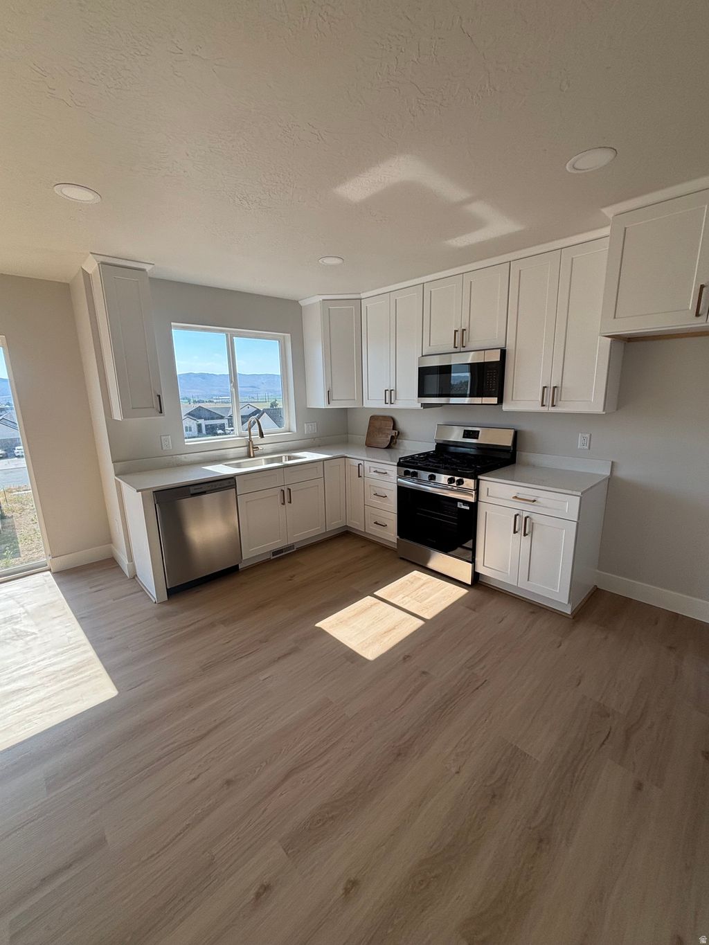 Photo of 1551 N 250 E, Nephi, UT 84648 (MLS # 2168321)