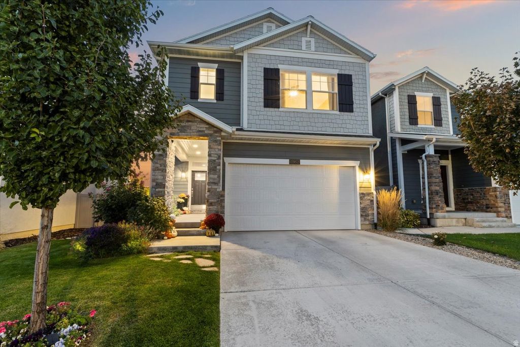 Photo of 13952 S ROCKWELL VIEW LN, Draper, UT 84020 (MLS # 2150520)