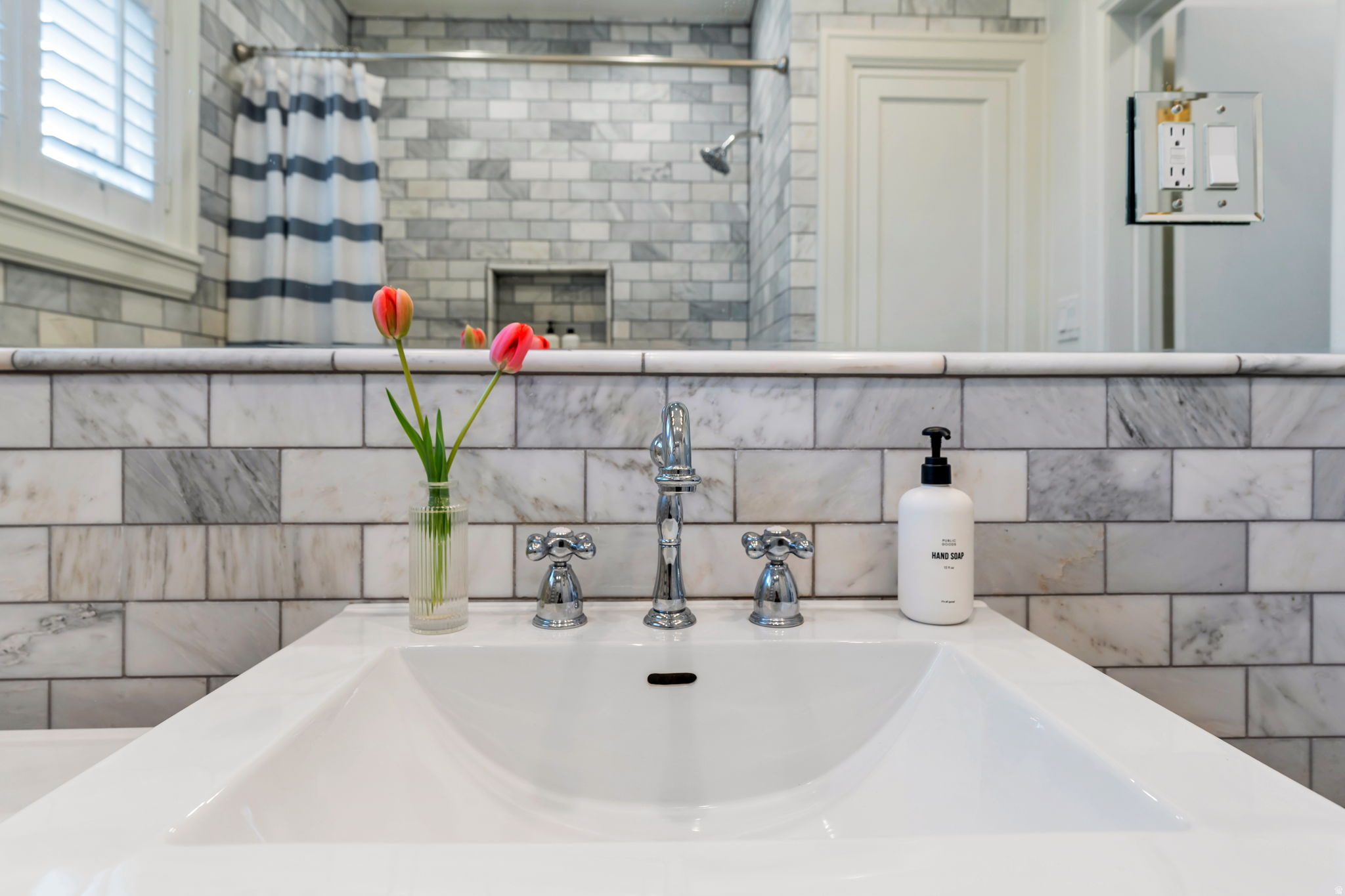 OAK HILLS - Residential