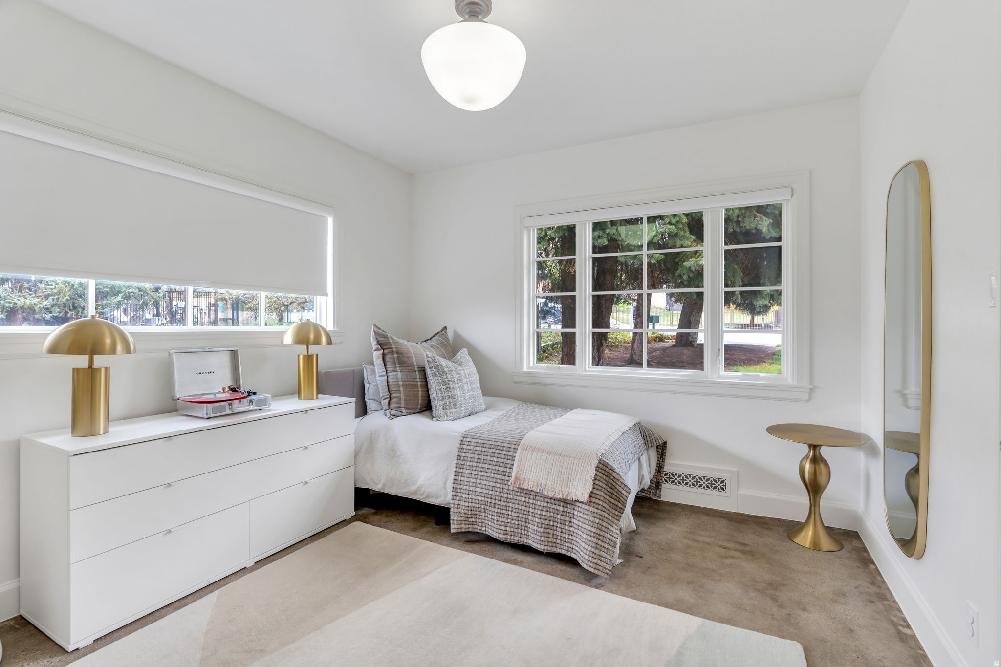 OAK HILLS - Residential