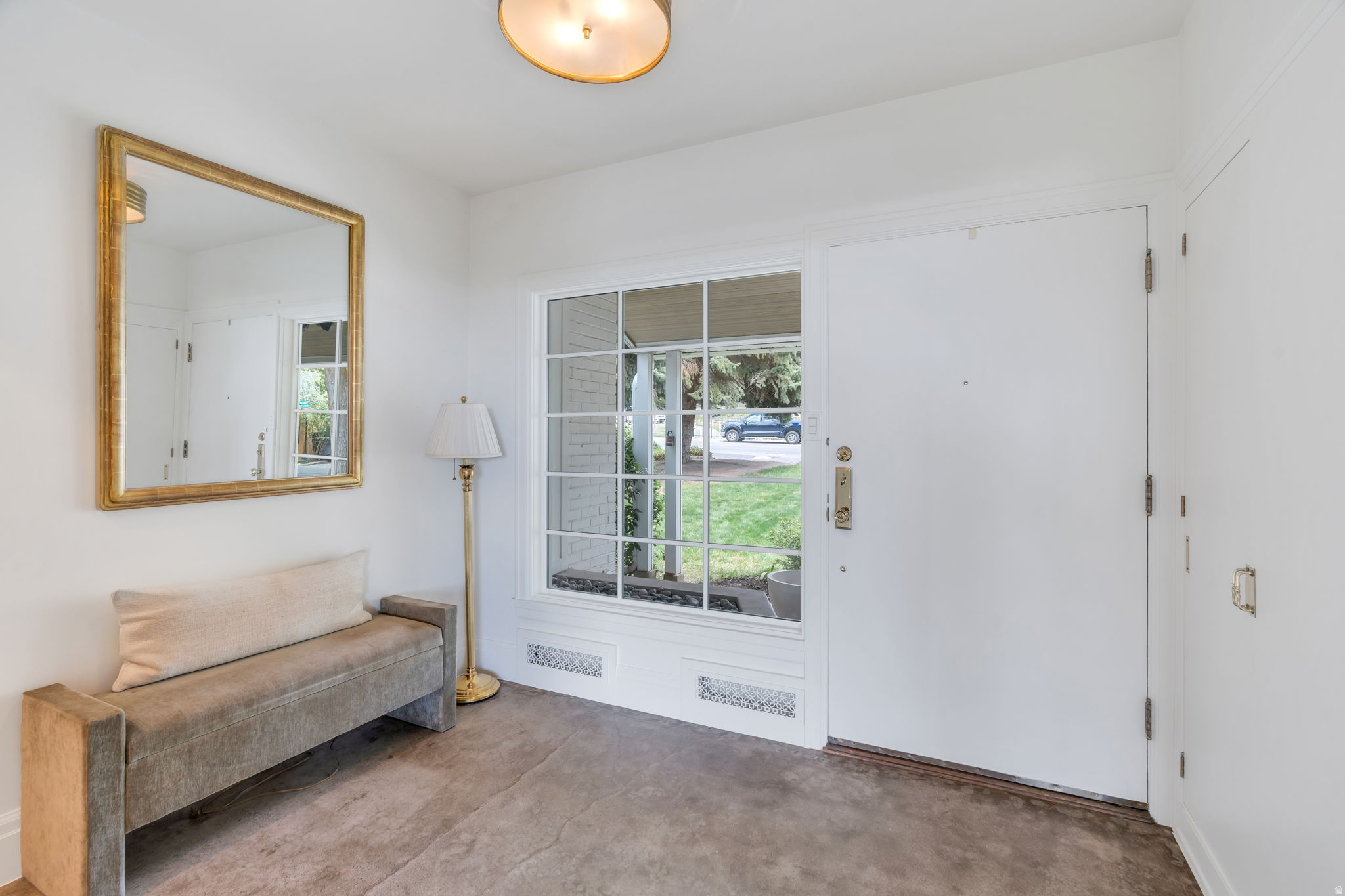 OAK HILLS - Residential