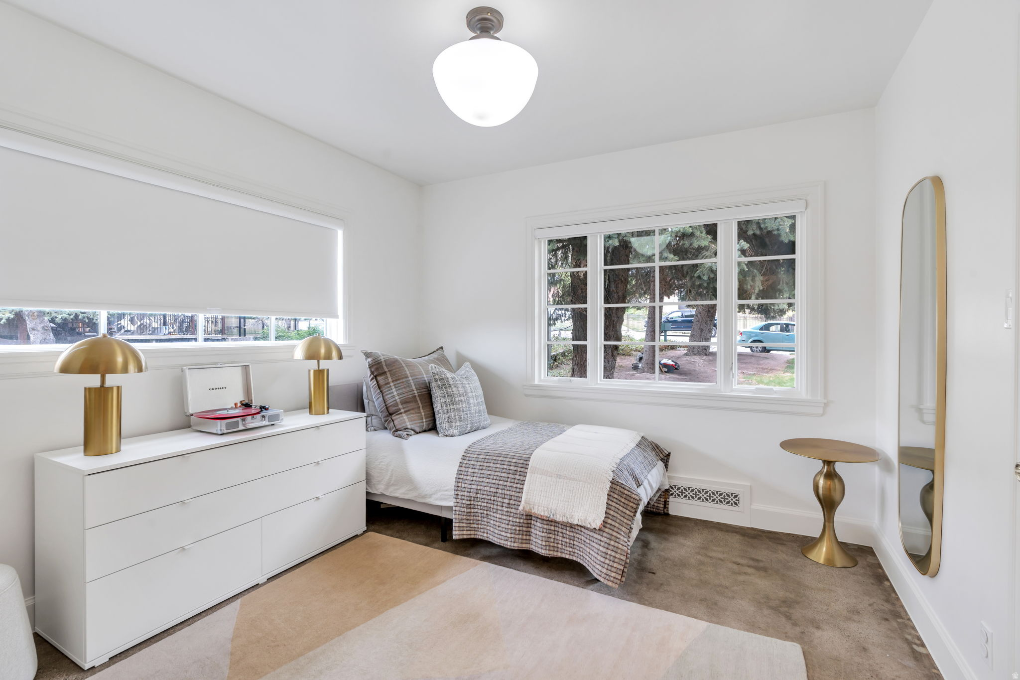 OAK HILLS - Residential