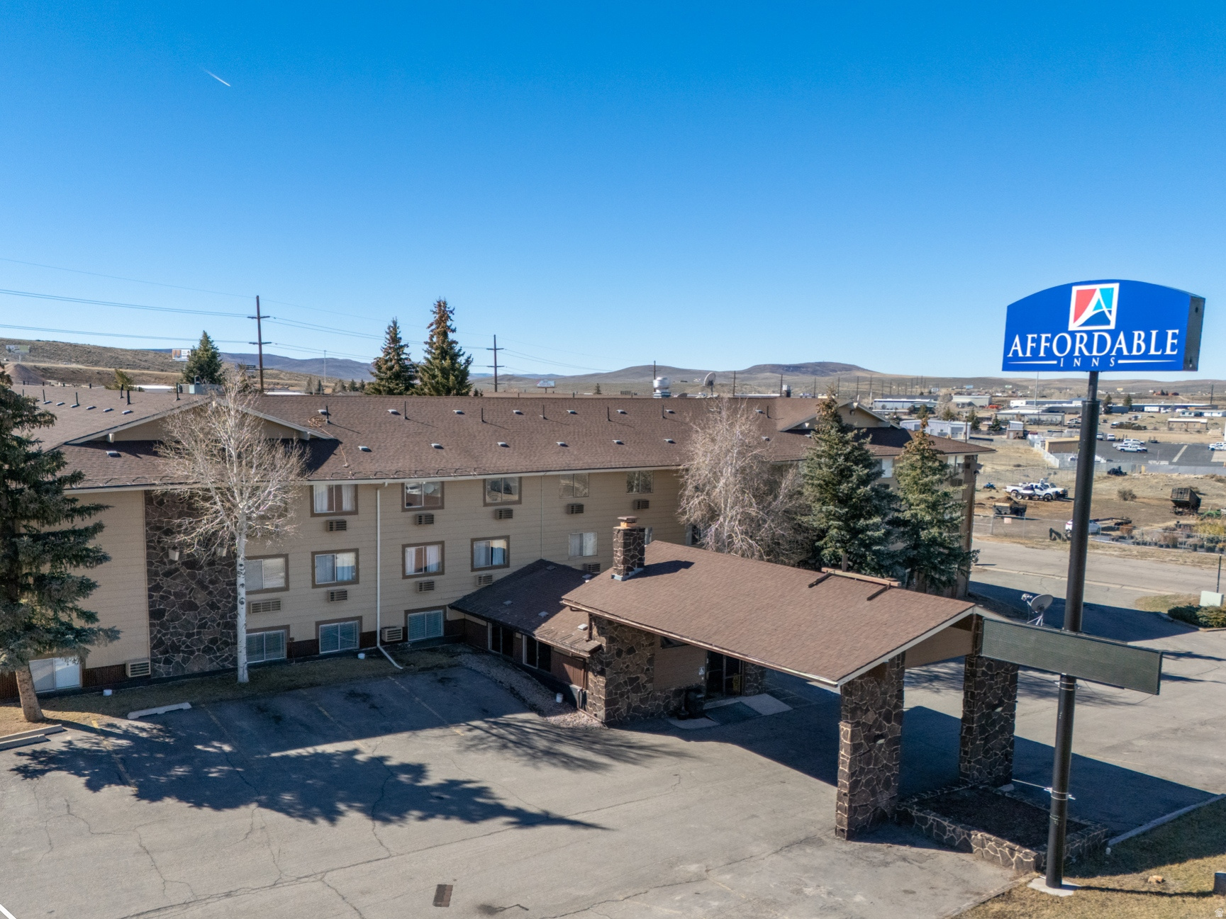 EVANSTON INDUSTRIAL CENTER SECOND - Commercial Sale