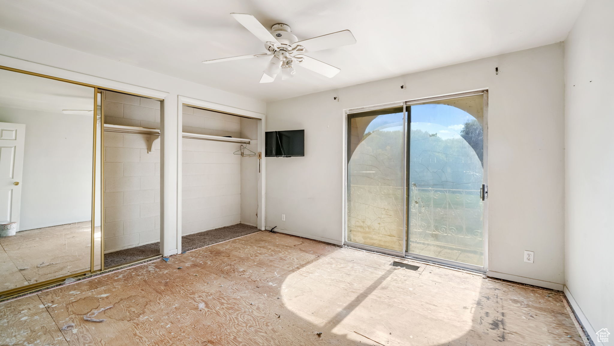 CASTLEBROOK - Residential