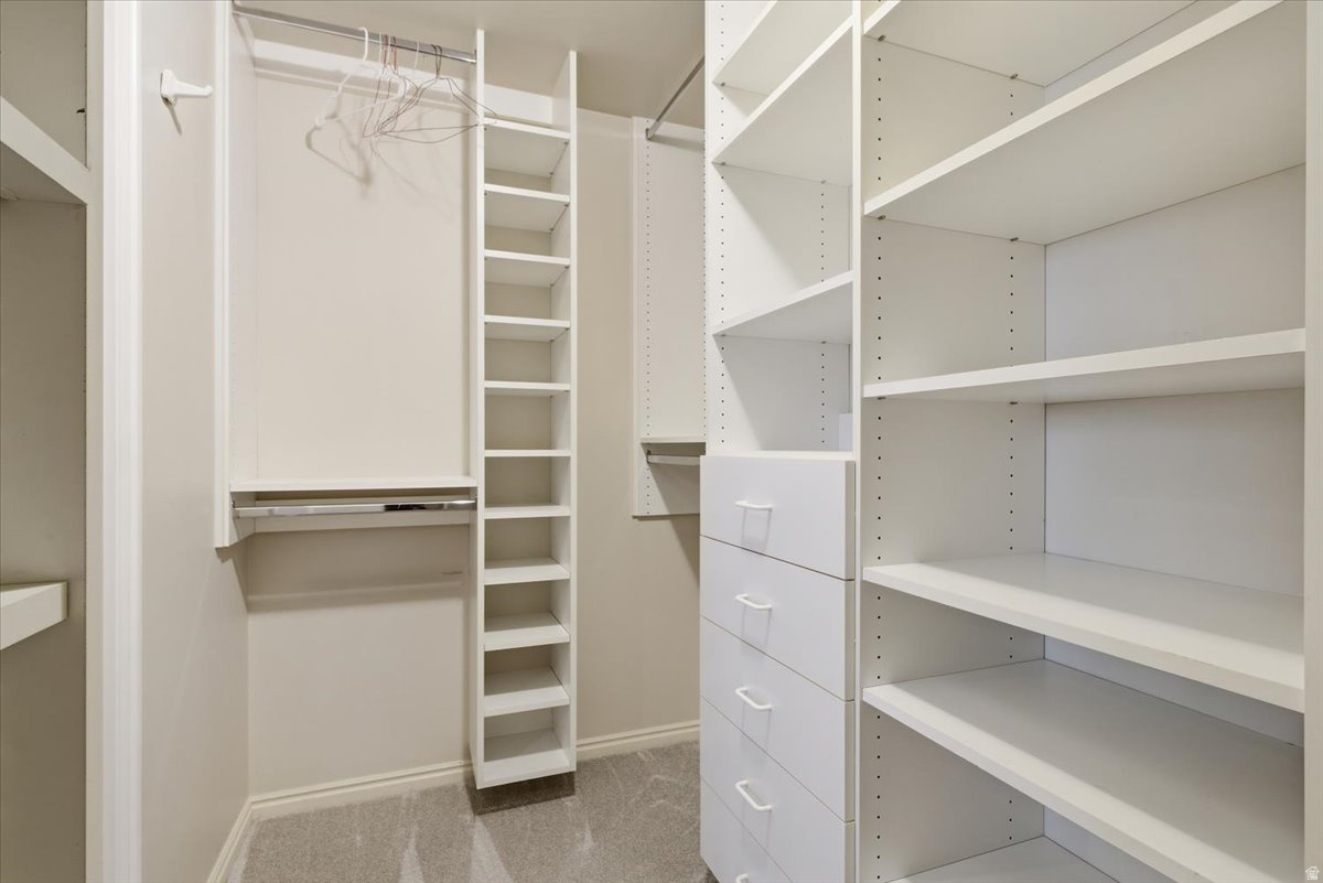 MEADOW CREST - Residential